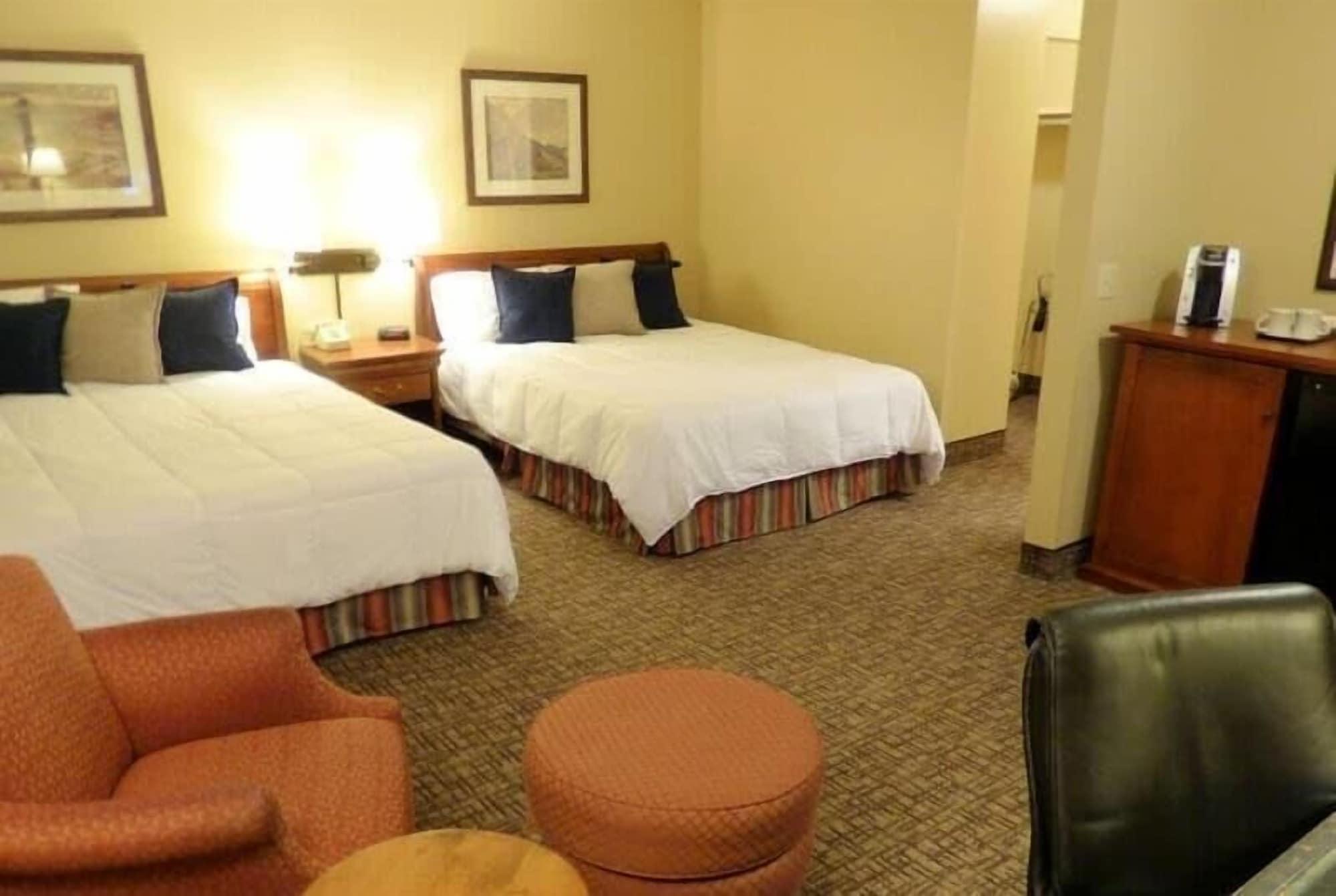 Ramada By Wyndham Juneau Exterior photo