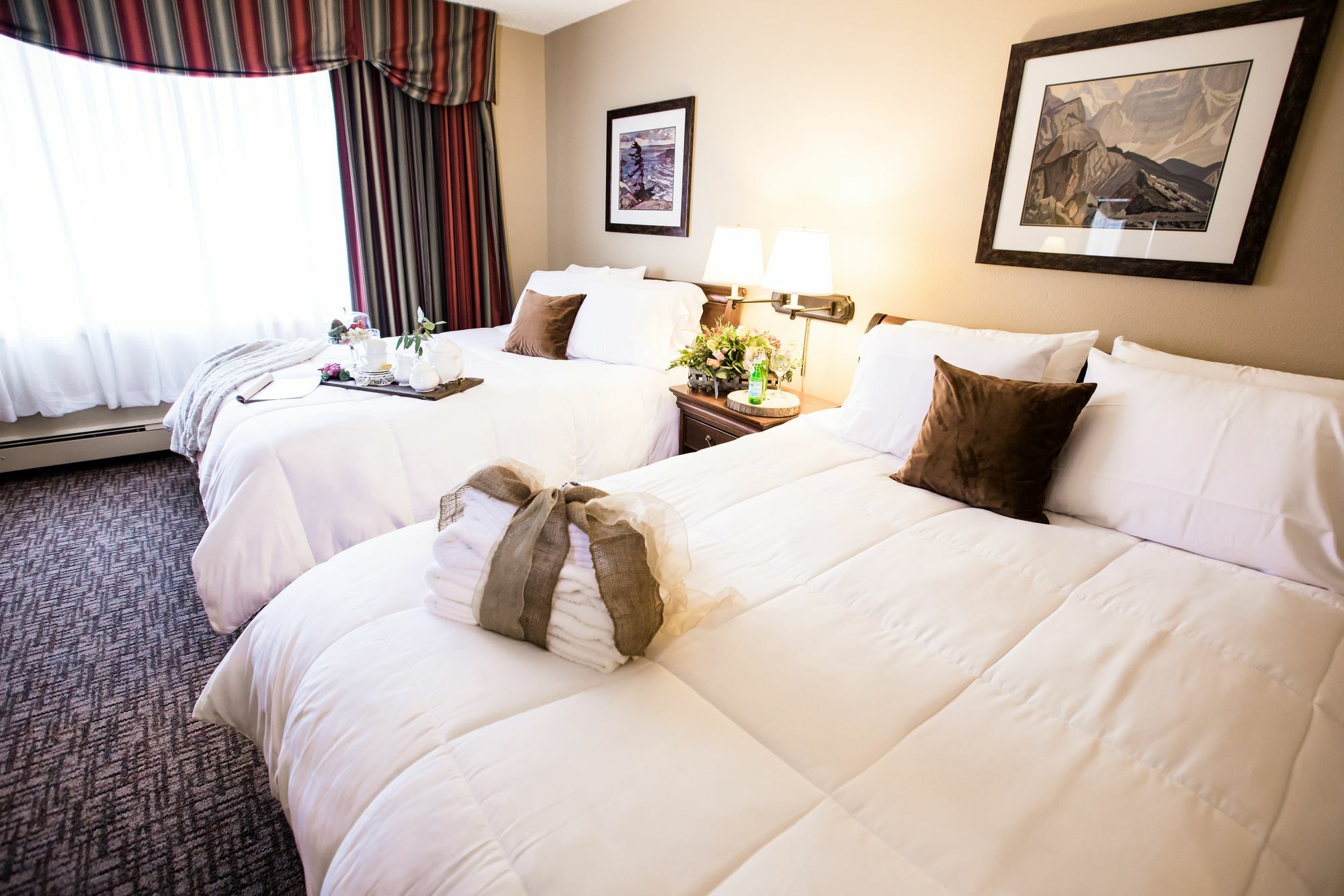 Ramada By Wyndham Juneau Exterior photo